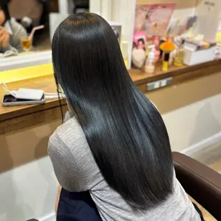 ロング 藤原 啓伽のヘアスタイル