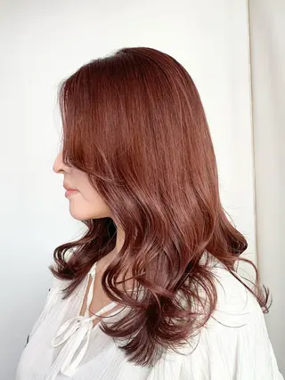 ロング カラー まろやかベージュ／ 大上なおみのヘアスタイル