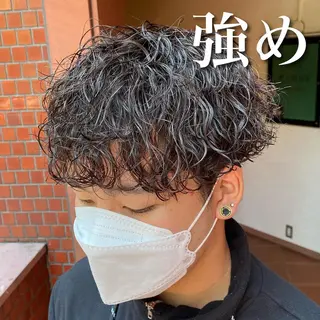 パーマ メンズ 年間2000名担当◎ パーマ職人/仲原佑樹のヘアスタイル
