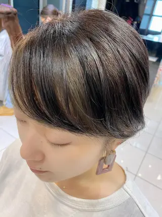 ショート カラー パーマ ヘアアレンジ メンズ キッズ マツエク・マツパ ネイル lore下北沢 Officialのヘアスタイル