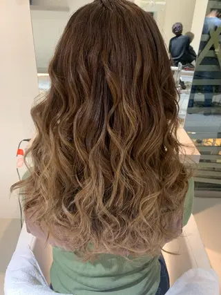 ロング カラー モテ髪提案します💕 髪質改善宗一郎のヘアスタイル