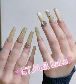 ネイル エスティーネイル ルルのネイルデザイン