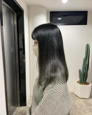 ロング カラー 透明感カラー/顔周り レイヤー/髪質改善のヘアスタイル