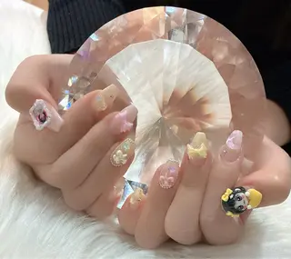 ネイル LoaChaton kaeのネイルデザイン