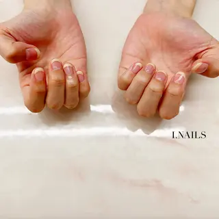 ネイル アイネイルズ所属・早川 梓のネイルデザイン