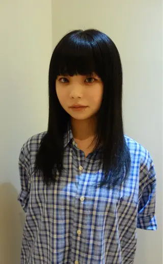 セミロング カラー HEIMER ミカド　サトル△のヘアスタイル