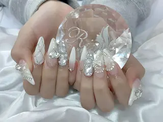 ネイル リサ ネイルサロンのネイルデザイン