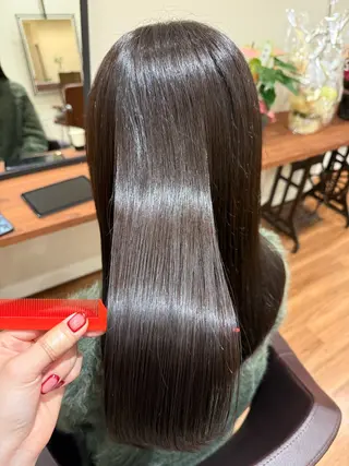 セミロング YOU hair life所属・花森 捺巳のヘアスタイル