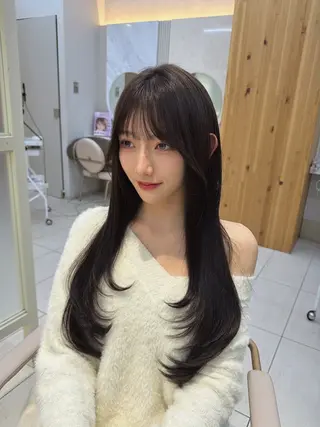 ロング 顔周り/透明感カラー /韓国ヘア/TAKUのヘアスタイル