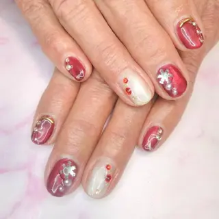 ネイル エステとネイル ローズコンフォートのネイルデザイン