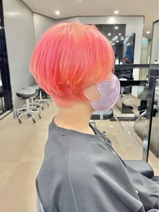 ショート カラー esu天満所属・ショート特化 阿部聖のヘアスタイル