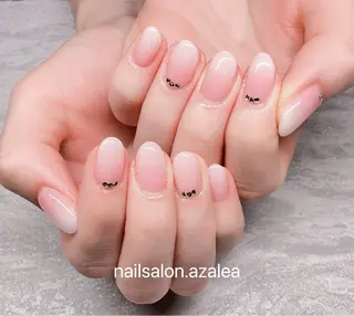 ネイル R inのネイルデザイン