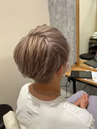 ショート カラー ヘアアレンジ emu所属・🌈髪質改善・美髪矯 正・平野瀬乃🌈のヘアスタイル