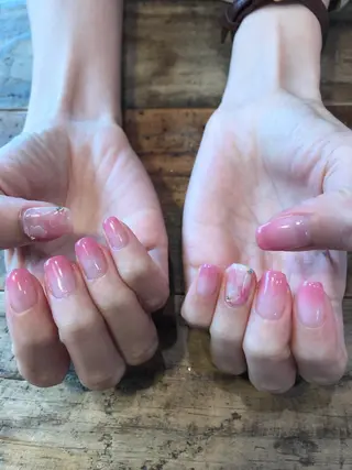 ネイル 佐藤  悠子のネイルデザイン