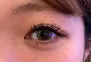 マツエク・マツパ アイラッシュサロンserina 渋谷道玄坂店所属・Osako Tokoのマツエク・マツパデザイン