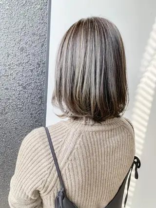 ショート カラー ヘアアレンジ yuka .のヘアスタイル