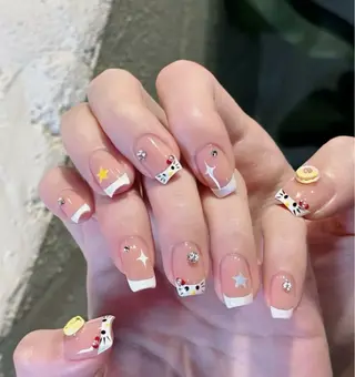 ネイル Lynn_ Nailのネイルデザイン