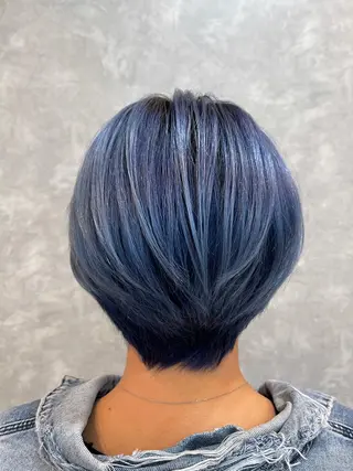 ショート カラー 久保田 和正のヘアスタイル