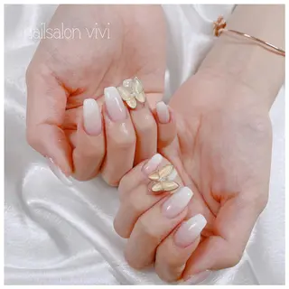 ネイル ＶＩＶＩ nailsalonのネイルデザイン