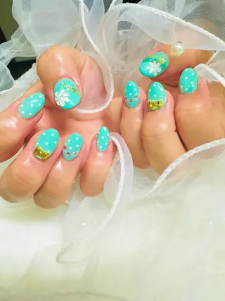 ネイル ネイルサロンエレノア所属・田端 笑理菜のネイルデザイン