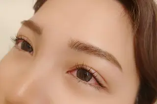 メンズ マツエク・マツパ アイブロウ NAZ eyelash&eyebrow by medical salon所属・NAZ 表参道 Tomokoのマツエク・マツパデザイン