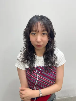 パーマ yuka/ロング/ レイヤーカットモデルのヘアスタイル