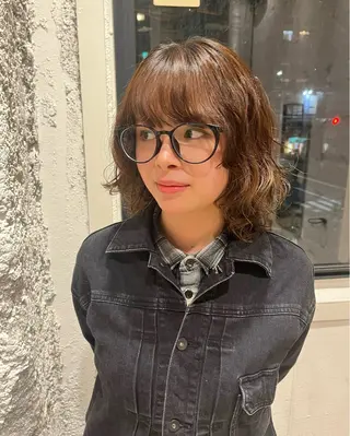 ミディアム 三宅 美帆のヘアスタイル