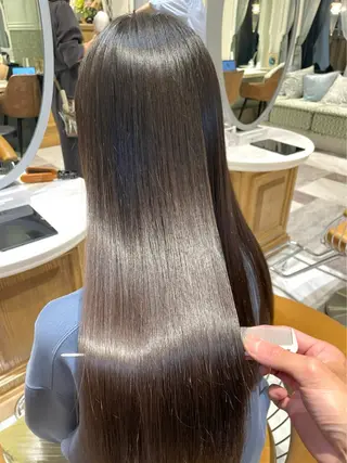 セミロング カラー 木屋元一/透明感 /レイヤー/顔まわりのヘアスタイル