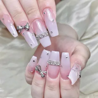 ネイル ❤️‍🔥長さだし専 門❤️‍🔥C&Bのネイルデザイン