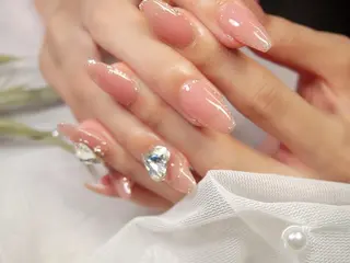 ネイル ❤️💛🩵京橋 痛ネイル⭐️3Dのネイルデザイン