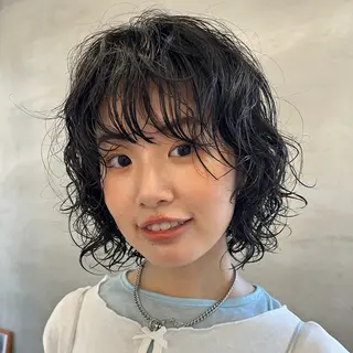 パーマ ｻｶﾓﾄ ﾅｵﾐのヘアスタイル