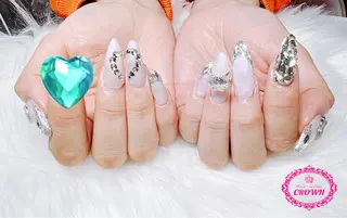 ネイル CROWN プライベートサロンのネイルデザイン