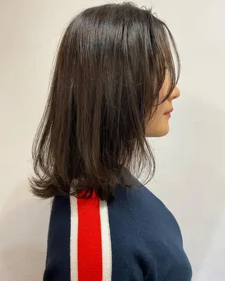 ミディアム カラー satsuki 暖色・ブラウンカラーのヘアスタイル
