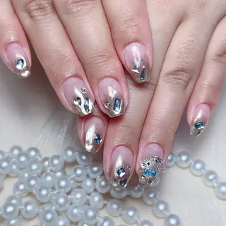 ネイル 🎀M nails✨ ビューティーのネイルデザイン