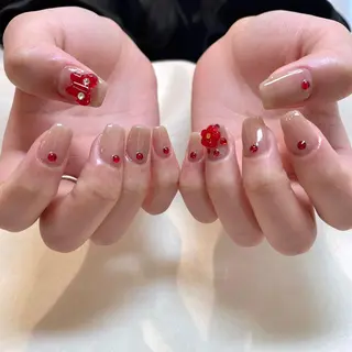 ネイル 新井 ひなののネイルデザイン