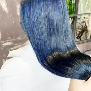 ロング カラー 川越 輝梨奈のヘアスタイル