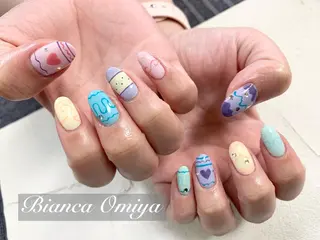 ネイル ネイルサロンビアンカ 大宮店長 モリサワのネイルデザイン