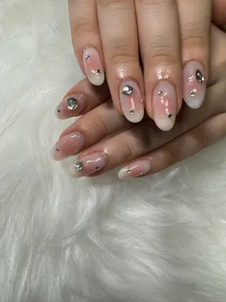 ネイル AZU nailのネイルデザイン