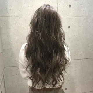 カラー 白髪ぼかし🌈 Ayakoのヘアスタイル