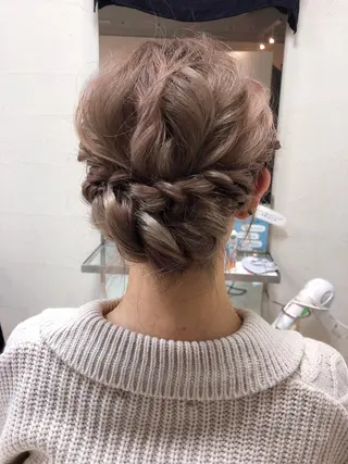 ミディアム ヘアアレンジ 阿部 美咲のヘアスタイル