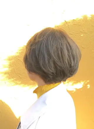 ショート カラー パーマ ヘアアレンジ seen所属・境 健助のヘアスタイル