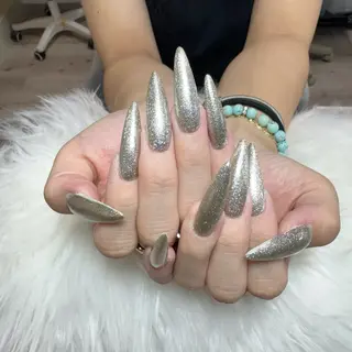 ネイル 🧸yuki🍯 パラジェル取扱店🐝のネイルデザイン