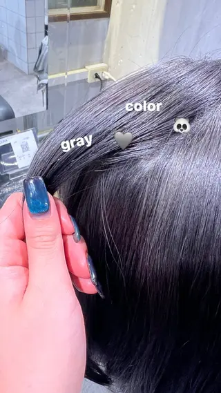 ロング カラー 暗髪🩶ラベンダー/ ブルー/ユウナ🤍のヘアスタイル