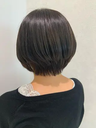 ショート カラー パーマ ヘアアレンジ ハイトーンカラー🤍 山下 優華のヘアスタイル