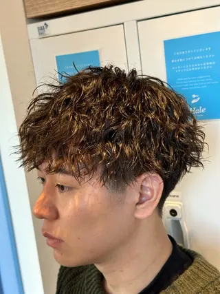 パーマ 【メンズパーマ】比嘉 啓人のヘアスタイル