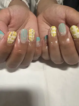 ネイル e.nail所属・🍎吉田 恵里🍎のネイルデザイン