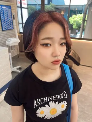 ショート カラー MIES amane(アマネ)のヘアスタイル