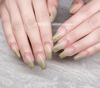 ネイル R inのネイルデザイン