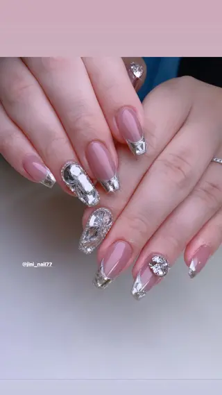 ネイル JINI NAIL所属・ジニ ネイルのネイルデザイン