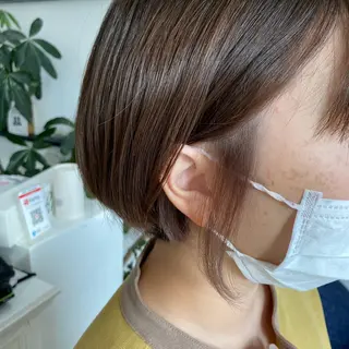 ショート カラー Az所属・Az ながいりかのヘアスタイル